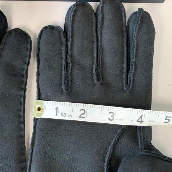 Brand New Coach Black Gloves - Picture 8 of 10